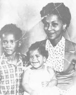 Watch Finding Christa 9movies